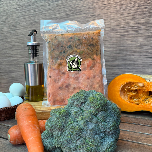 Alimento Para Gatos Natural Cocido Sabor Salmón 500 Gr