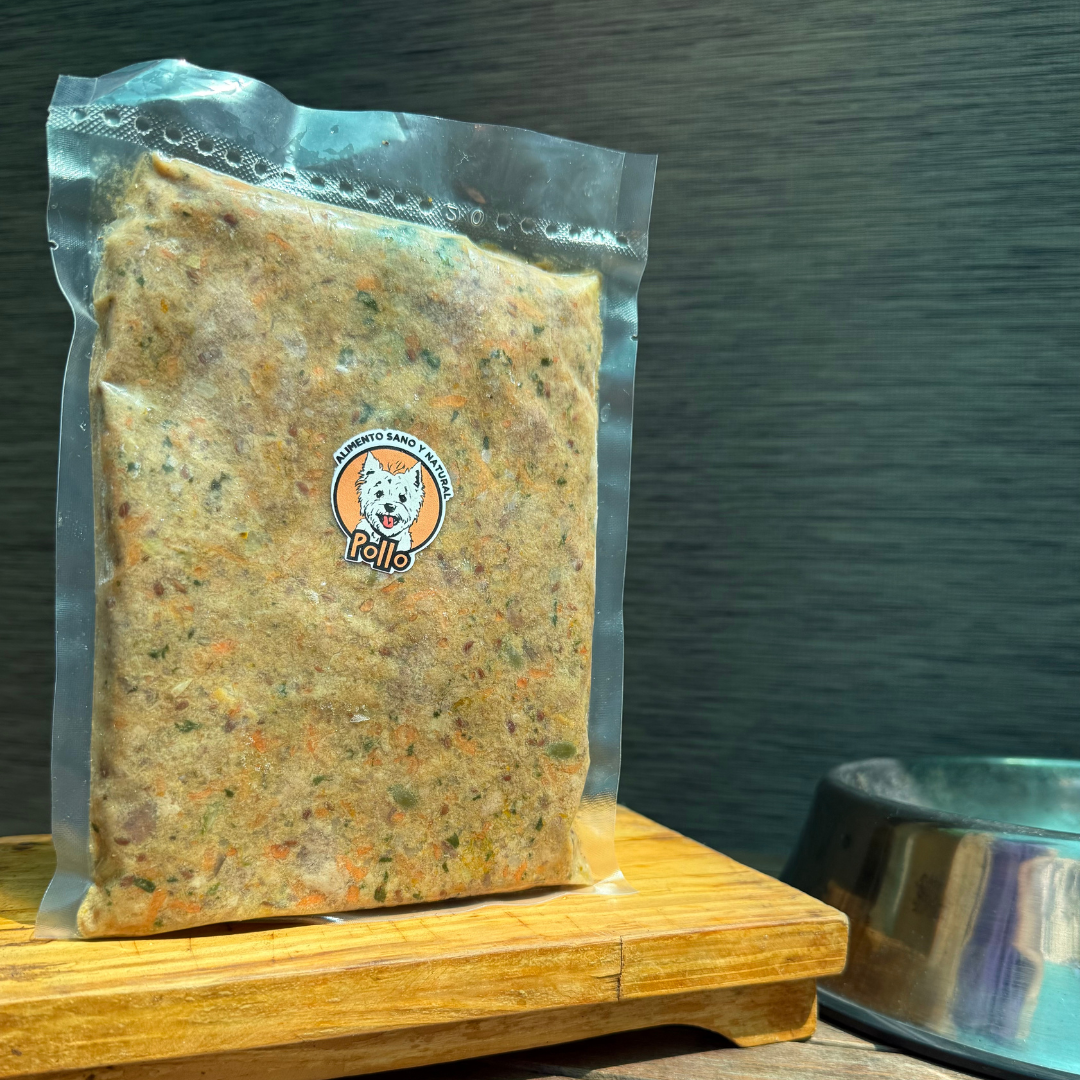 Alimento natural cocido para perros sabor pollo 500g - Le Fov